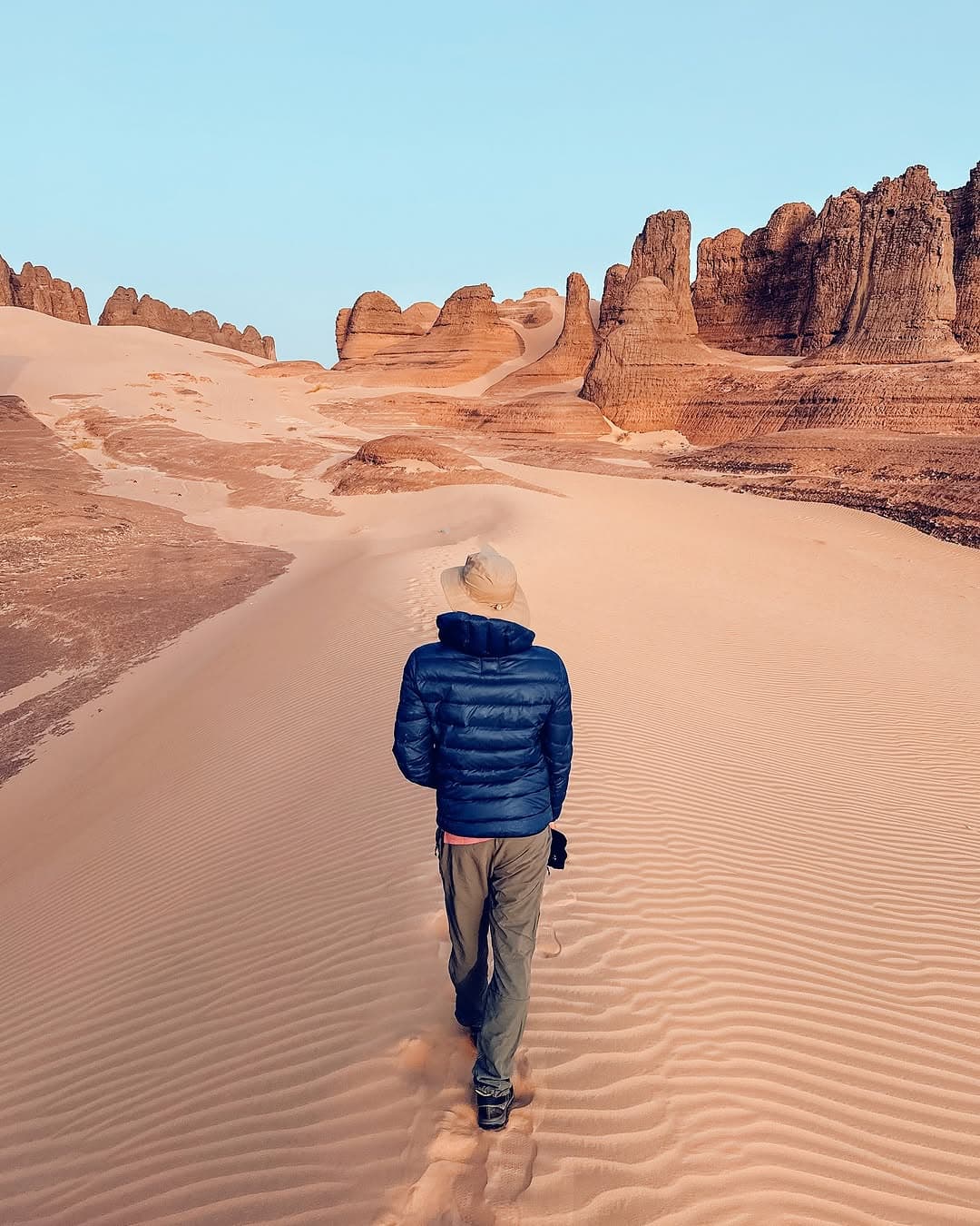 Tamanrasset & Hoggar Mountains Guide: Treks, Tours & Camping
