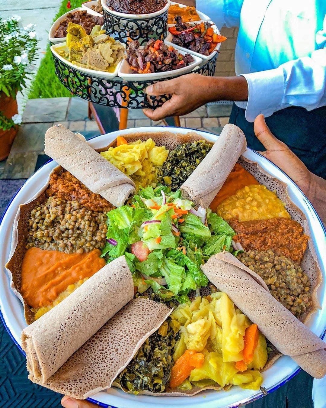 15 Traditional Ethiopian Foods You’ll Love (With Photos & Names)