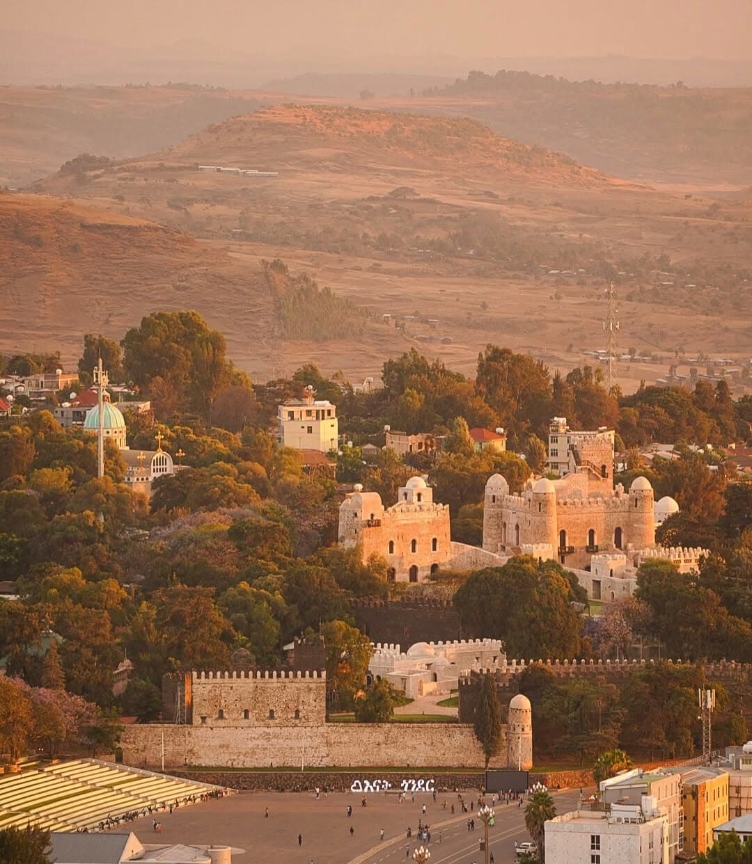 Gondar Travel Guide: History, Royal Castles & Things to Do